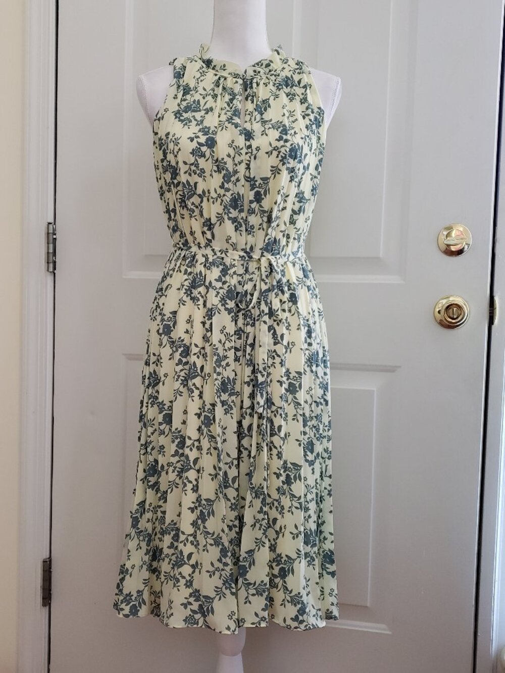 Ann Taylor LOFT Women's Skater Dress Size XS